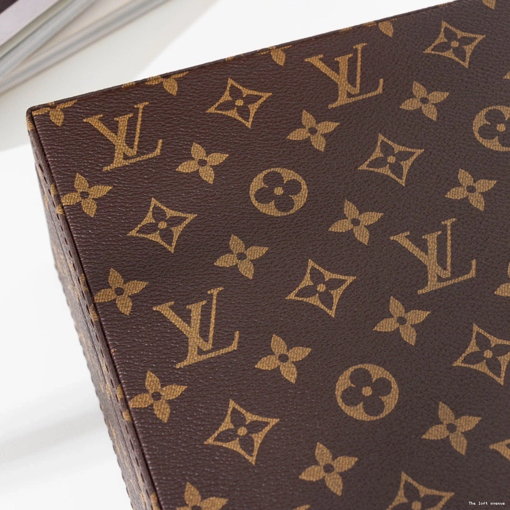 LV BOX CUSTOM ACCESSORIES 0809
